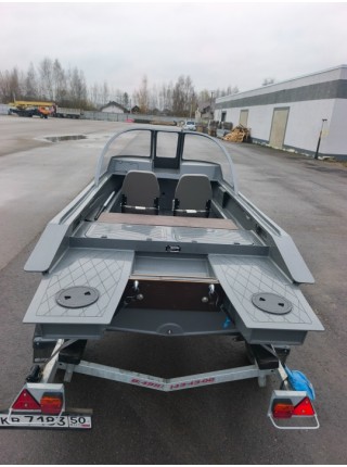 Моторная лодка ПНД Парус 400 J