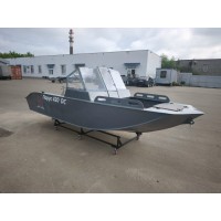 Моторная лодка ПНД Парус 420 DC