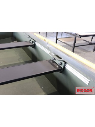 Моторная лодка ПНД  ROGER JOHNBOT 4000 (бескилевая)