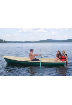 Стеклопластиковая лодка Нейва-4