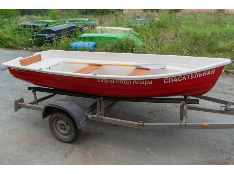 Стеклопластиковая лодка Тортилла-395 с Рундуками